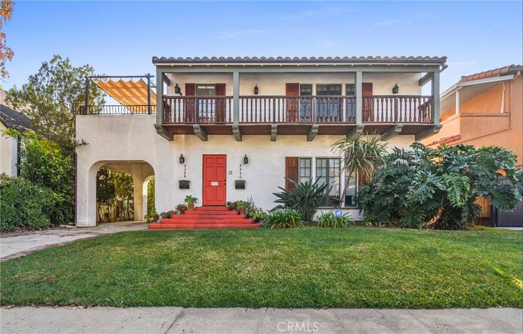 Los Angeles, CA 90048,8246 4th ST