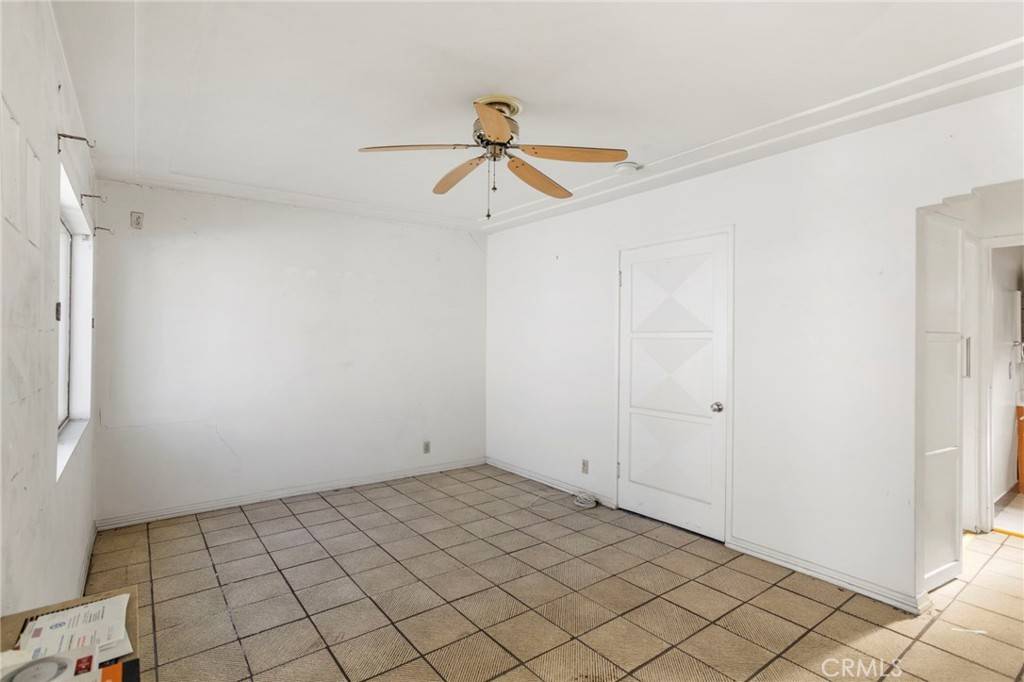 Los Angeles, CA 90039,4140 Edenhurst AVE