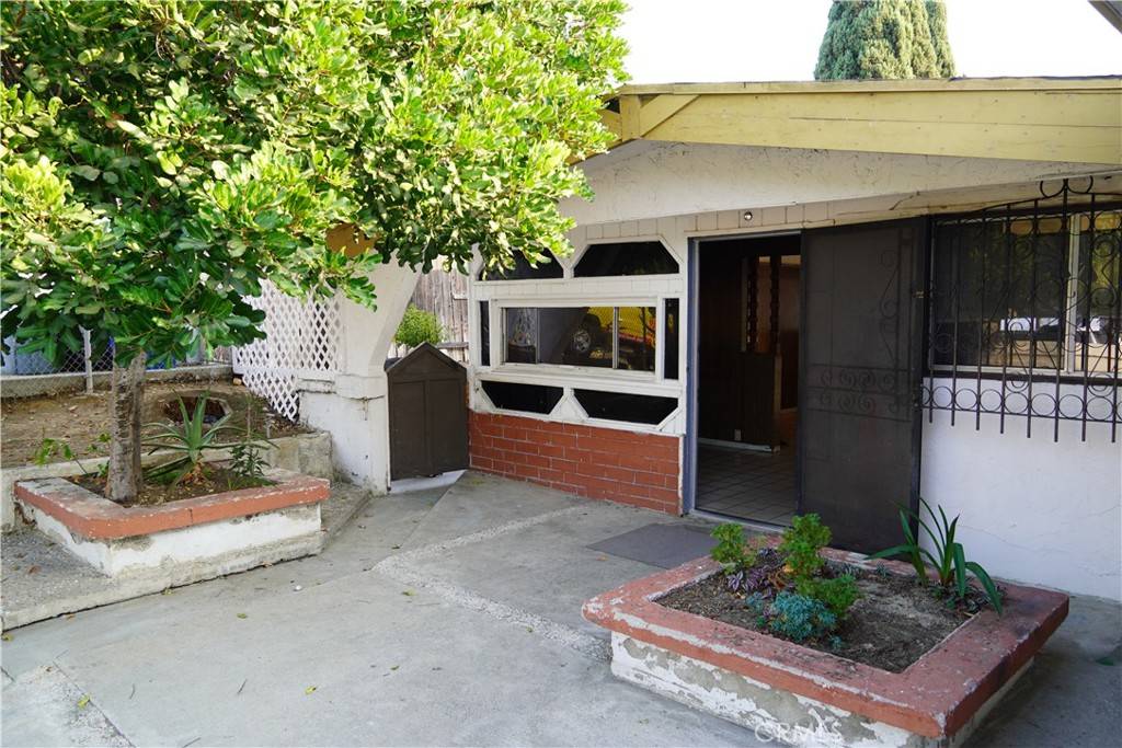 La Puente, CA 91744,17432 Salais ST