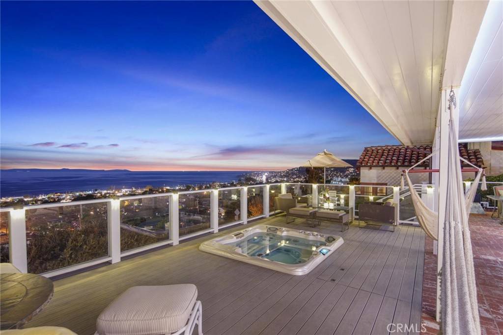 Laguna Beach, CA 92651,1121 Coast View DR