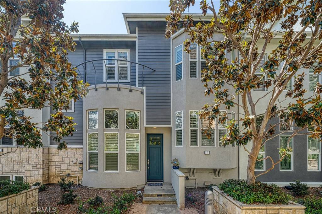 Playa Vista, CA 90094,6011 Dawn Creek #7