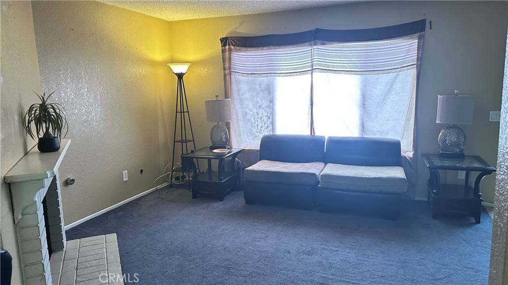 Colton, CA 92324,1097 Santo Antonio DR #3