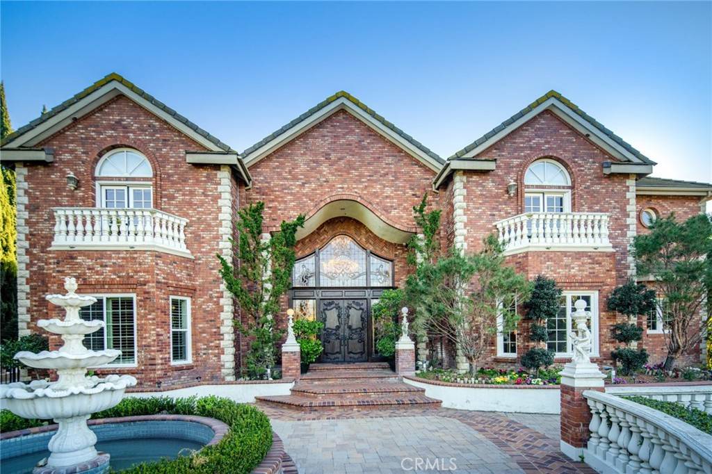 Diamond Bar, CA 91765,23624 Falcons View DR