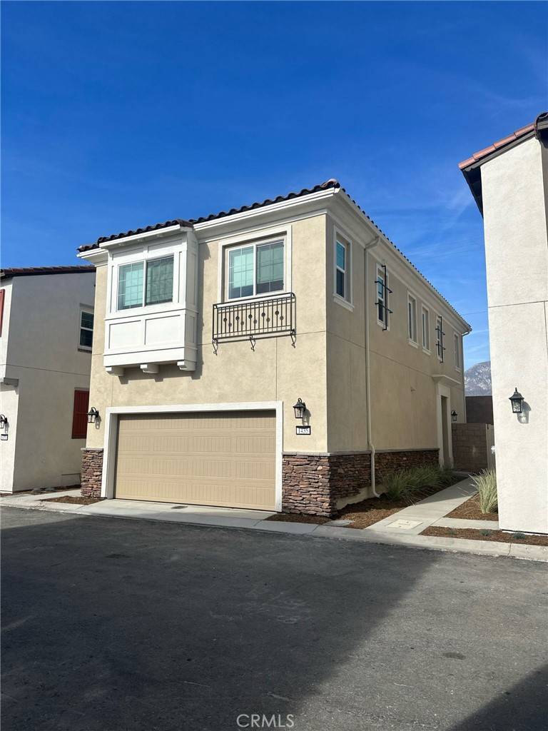 Upland, CA 91786,1426 Prairie Rose