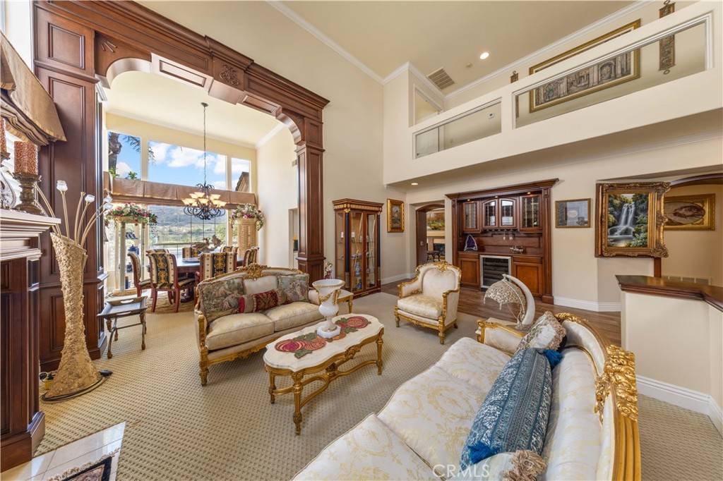 Rancho Santa Margarita, CA 92679,14 Beaconsfield