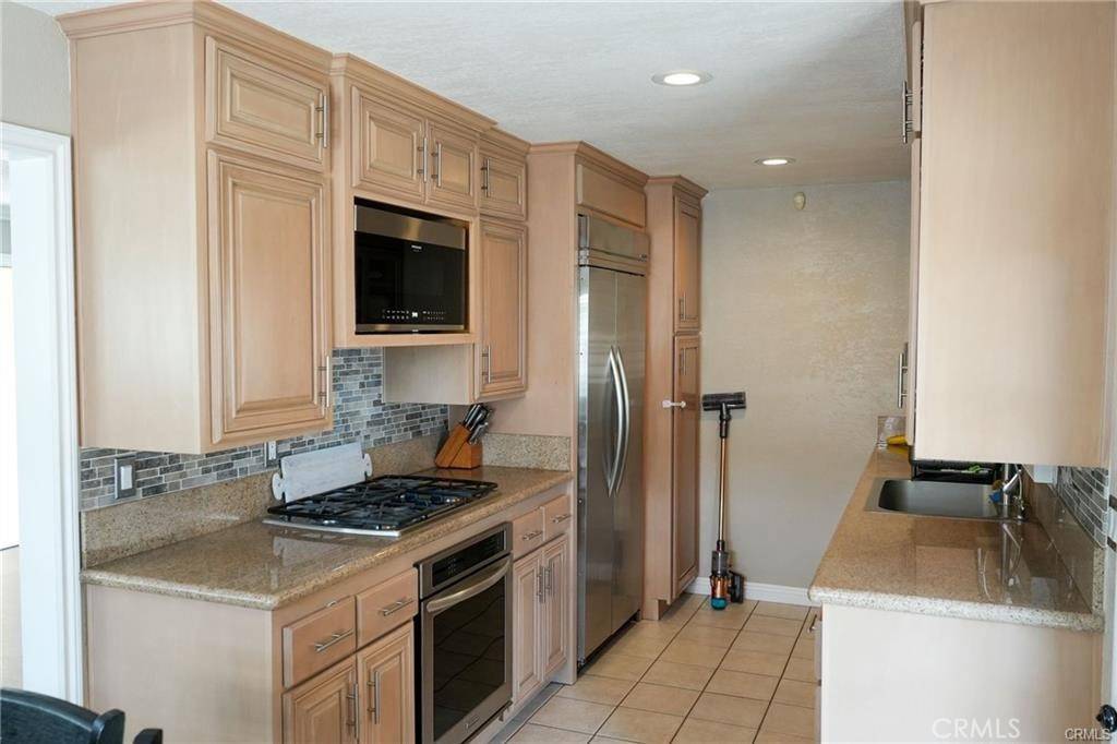 Covina, CA 91722,1306 N Eastbury AVE