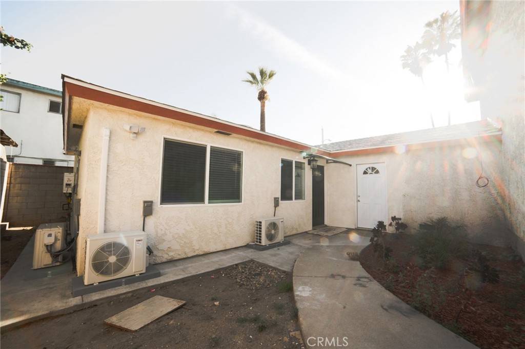 Montclair, CA 91763,4385 Kingsley ST
