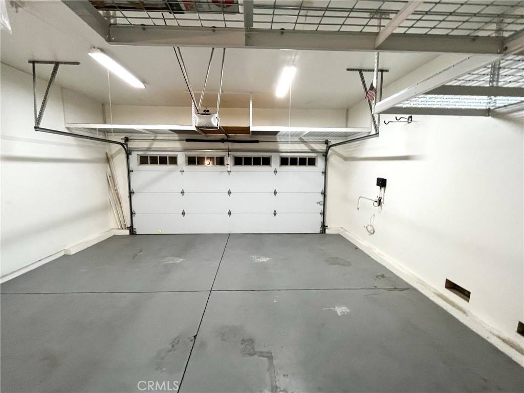 Corona, CA 92883,22810 Mountain Ash CIR