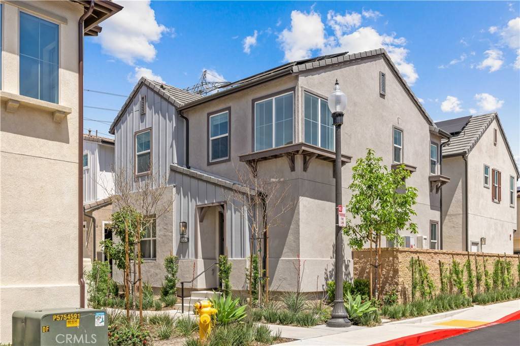 Fontana, CA 92336,16040 Jaime ln#7