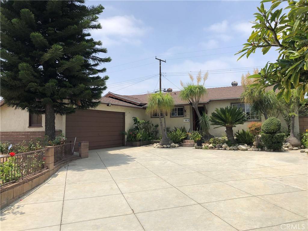 Glendora, CA 91740,1711 S Washington AVE