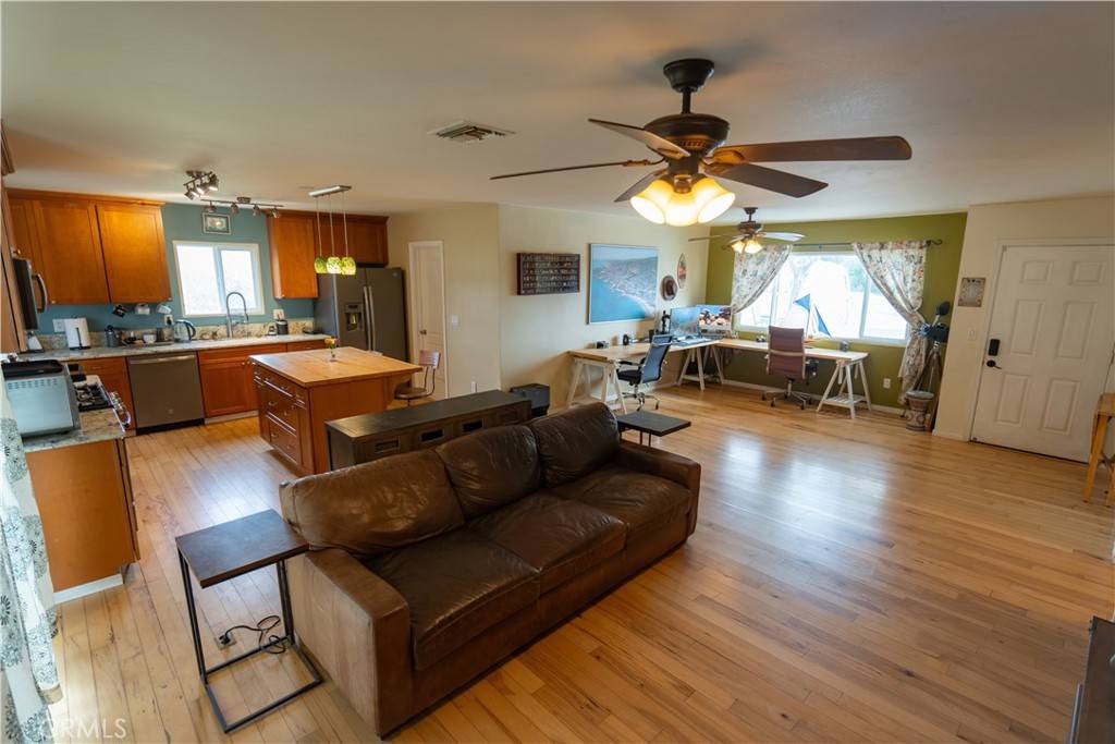 Cherry Valley, CA 92223,8491 Oak Glen RD