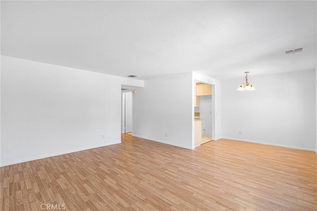 Diamond Bar, CA 91765,800 Grand AVE #A20