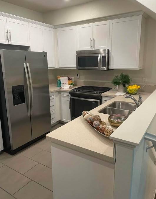 Van Nuys, CA 91405,7204 N Chestnut LN
