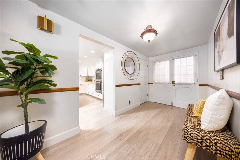 Diamond Bar, CA 91765,21128 Trigger LN