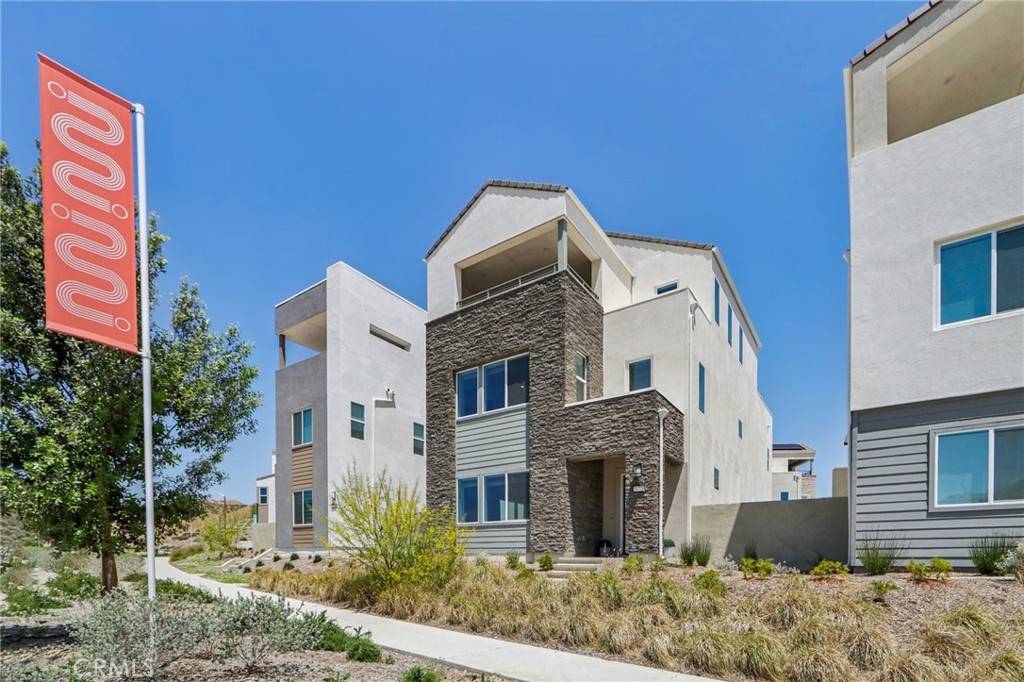 Valencia, CA 91381,26720 Afton LN
