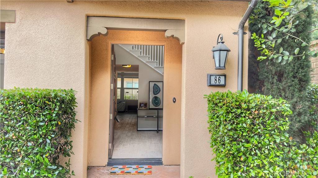 Irvine, CA 92620,86 Twinflower