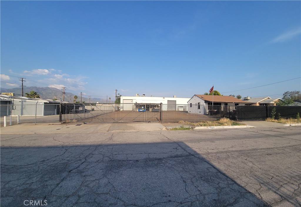 Highland, CA 92346,7323 Lynwood WAY