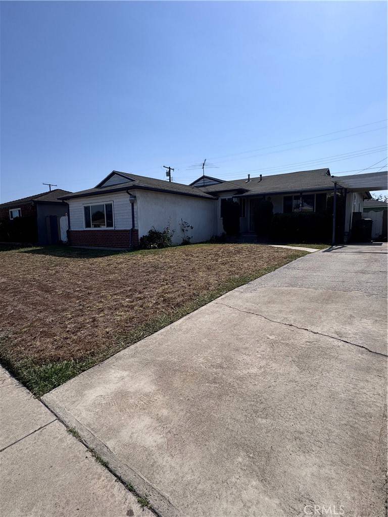 Compton, CA 90220,15407 S Visalia AVE