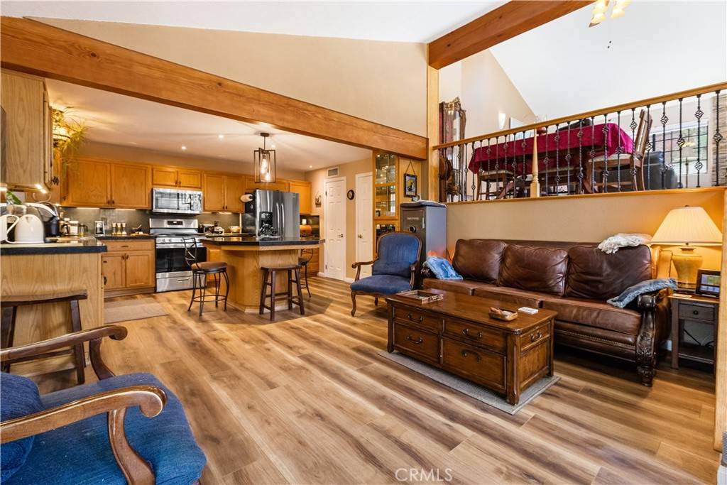 Wrightwood, CA 92397,1054 Yellowstone DR