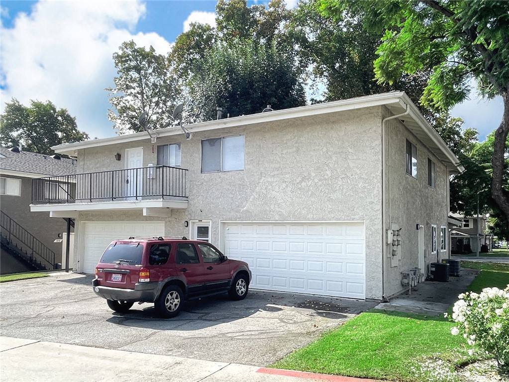 La Verne, CA 91750,3078 Knollwood AVE