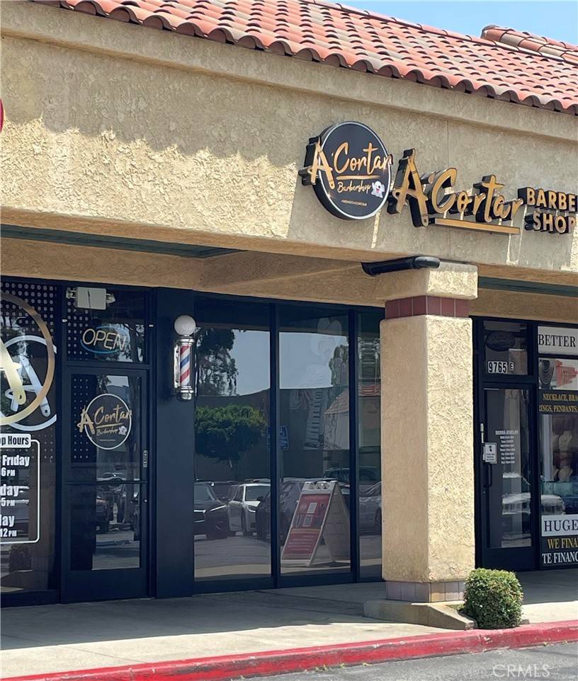 Fontana, CA 92335,9765 Sierra AVE #D