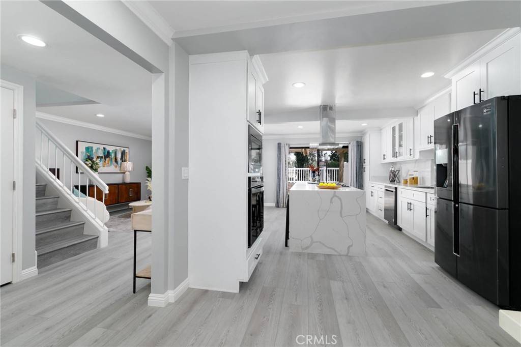 Diamond Bar, CA 91765,23064 Paseo De Terrado #2