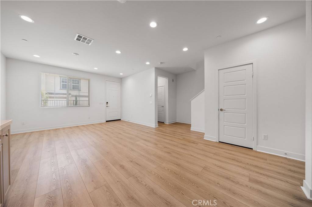 Ontario, CA 91761,4016 E Peony Paseo #2