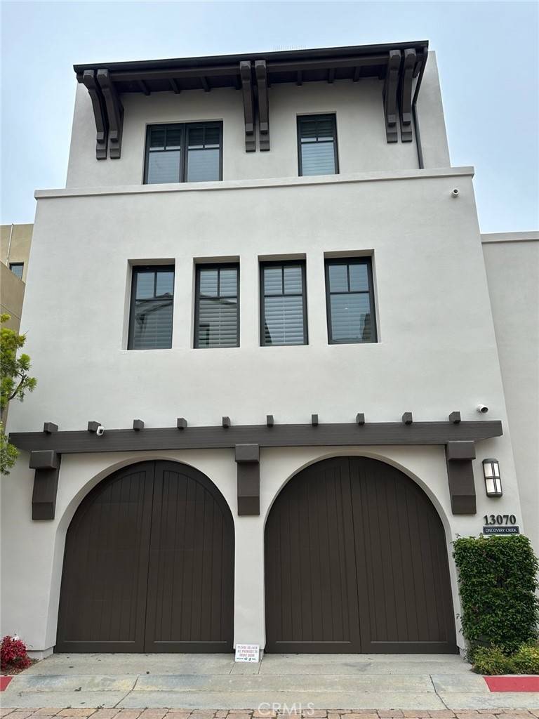 Los Angeles, CA 90094,13070 Discovery Creek