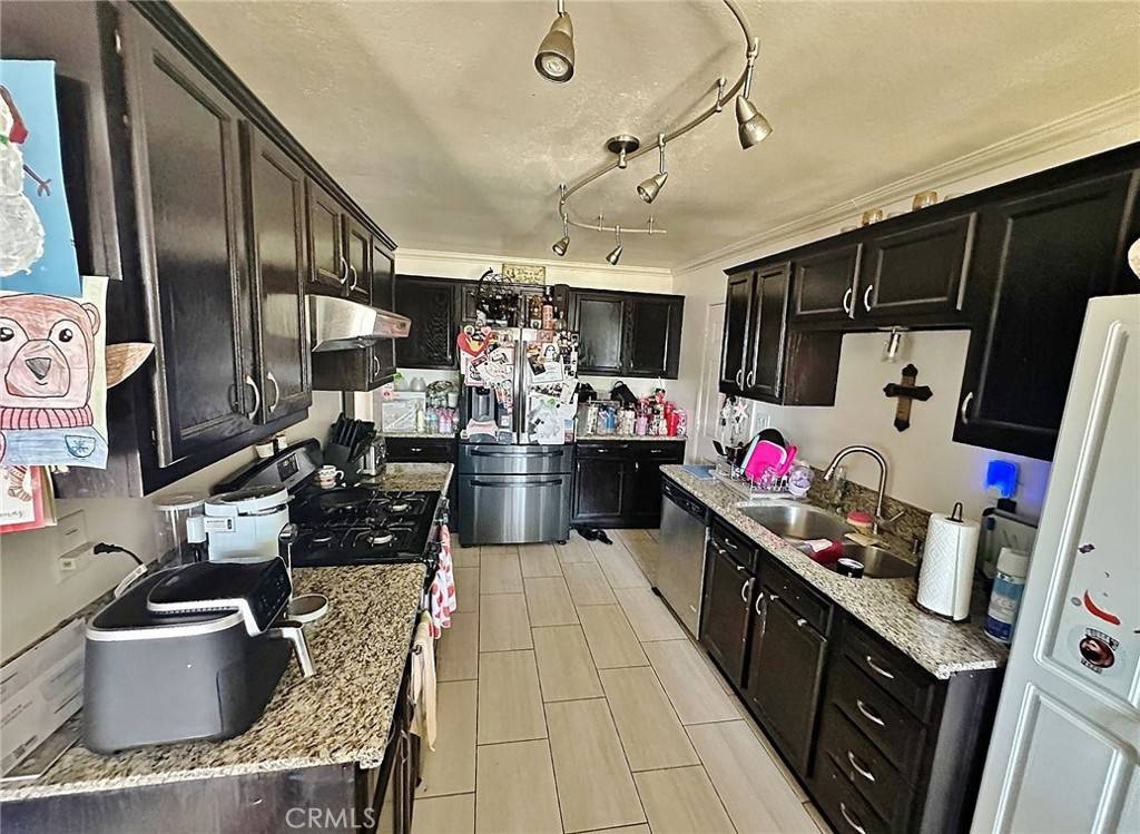 Rancho Cucamonga, CA 91730,7534 Layton ST