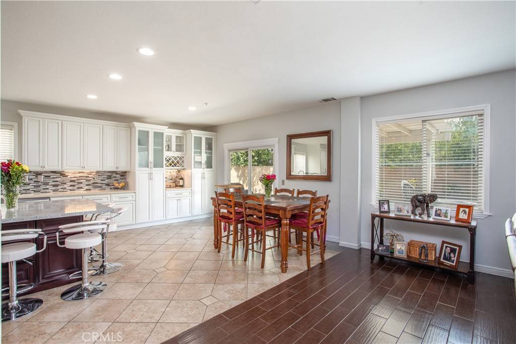 Fontana, CA 92336,16825 Maidstone LN