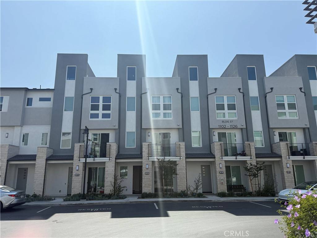 Anaheim, CA 92805,1118 W Bushell Street