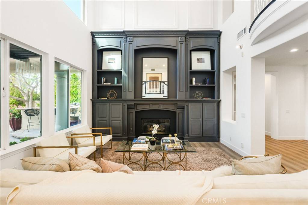 Porter Ranch, CA 91326,20112 Via Cellini