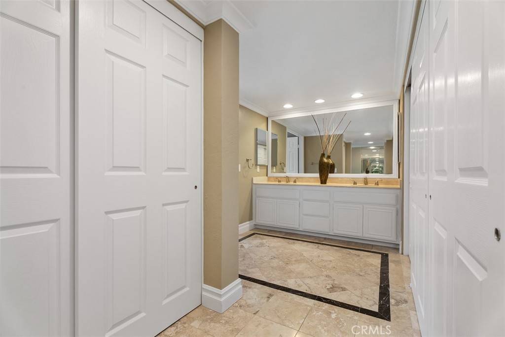 Laguna Niguel, CA 92677,30051 Running Deer LN