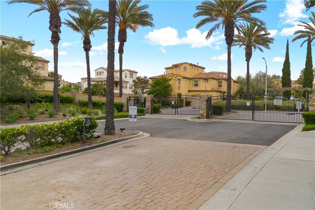 Chula Vista, CA 91914,367 Caminito Barcelona