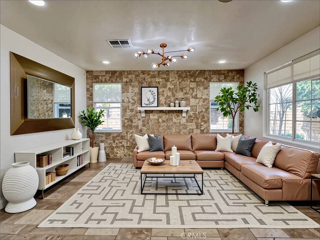 Ontario, CA 91762,345 W Saint Andrews ST