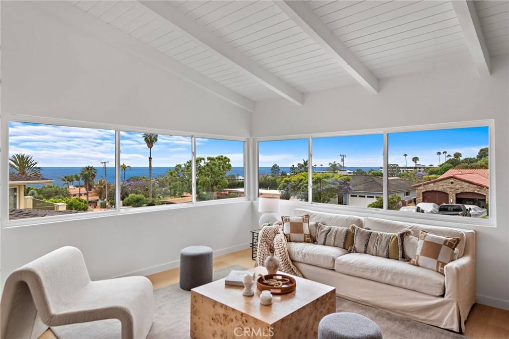 Rancho Palos Verdes, CA 90275,8 Clipper RD