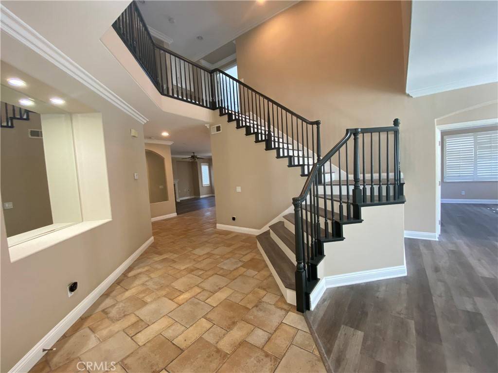 Eastvale, CA 92880,13665 Heatherwood DR