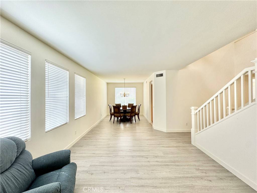 Irvine, CA 92620,9 Green hollow