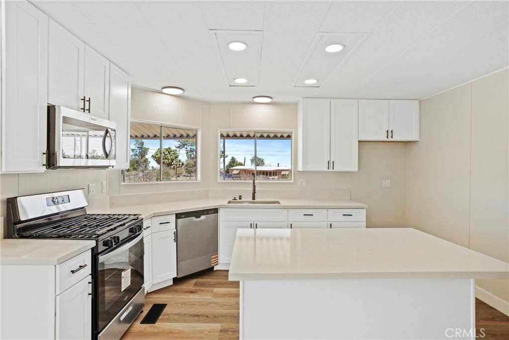 Phelan, CA 92371,4369 Amador RD