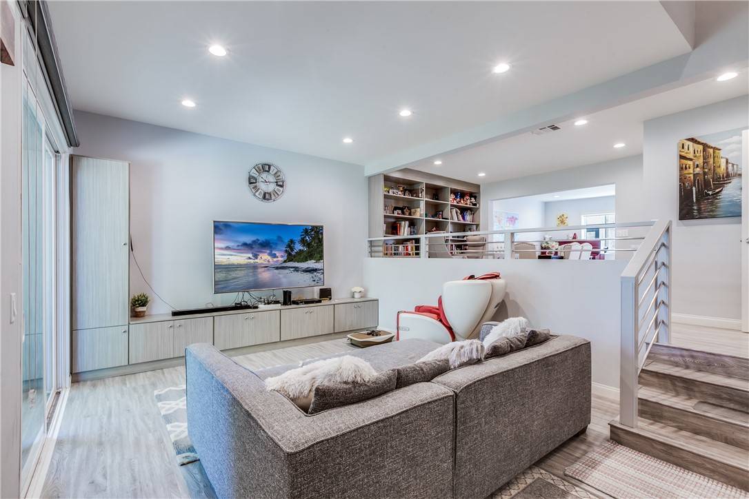 Arcadia, CA 91007,456 W Huntington DR #C