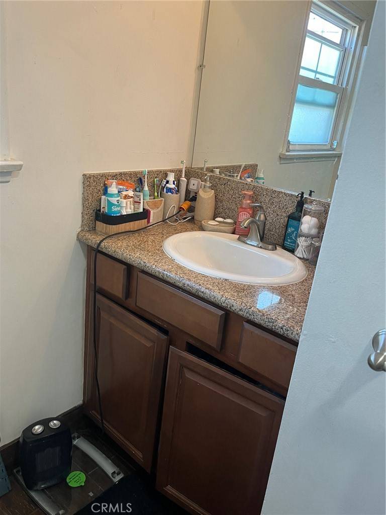Downey, CA 90242,12843 Columbia WAY