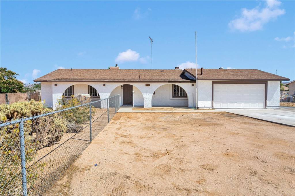 Apple Valley, CA 92308,21229 Balsa ST