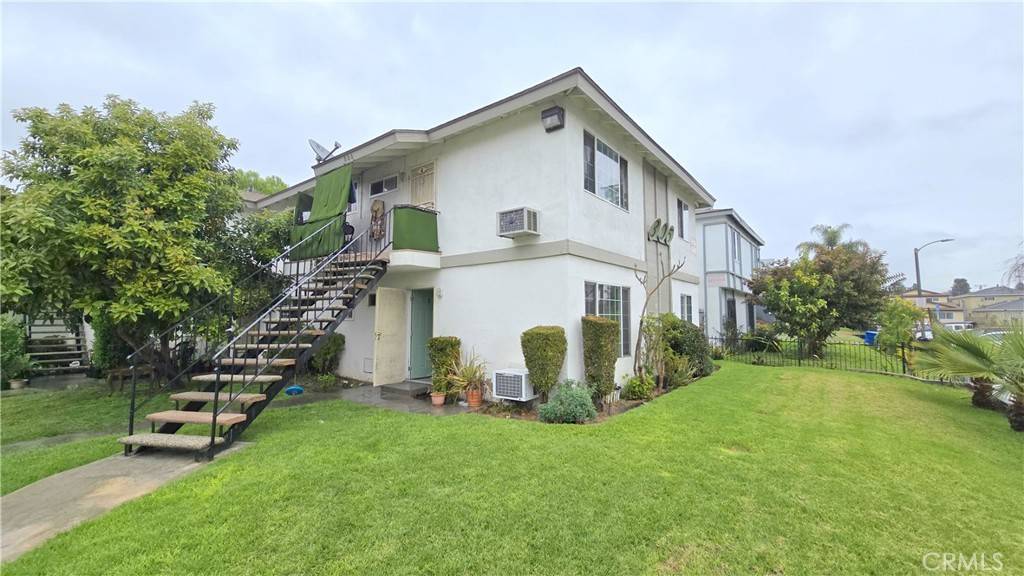 Pomona, CA 91766,305 Orchid LN #2