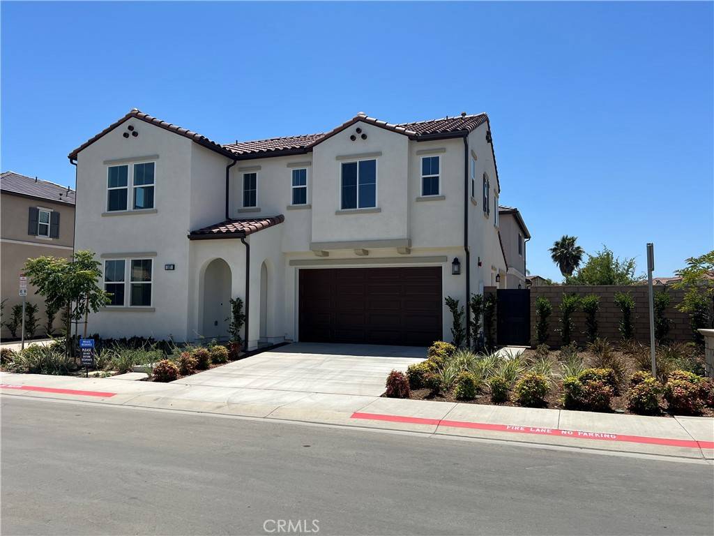 Placentia, CA 92870,587 Patten AVE