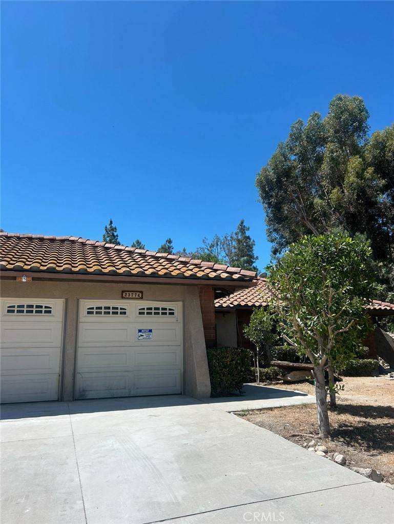 West Hills, CA 91304,23774 Burton ST