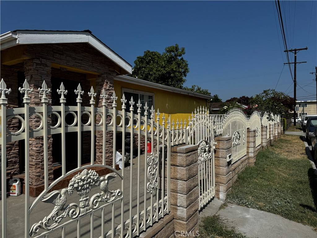 El Monte, CA 91732,12145 Wanda ST