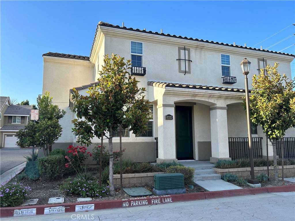 Chino, CA 91710,5884 Silver Oaks DR
