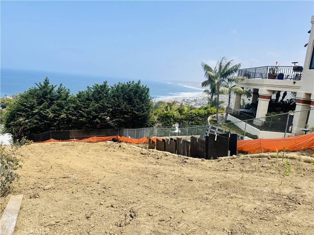 La Jolla, CA 92037,0 Hillside DR