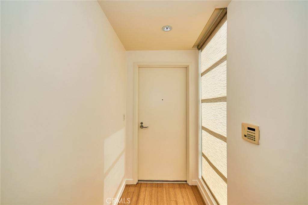 West Hollywood, CA 90046,8265 Fountain AVE #302