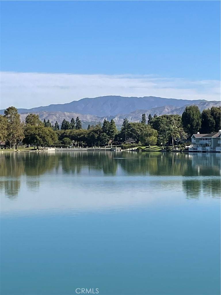 Irvine, CA 92604,20 Park